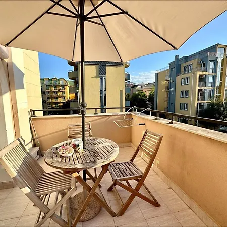 Apartment Messembria *